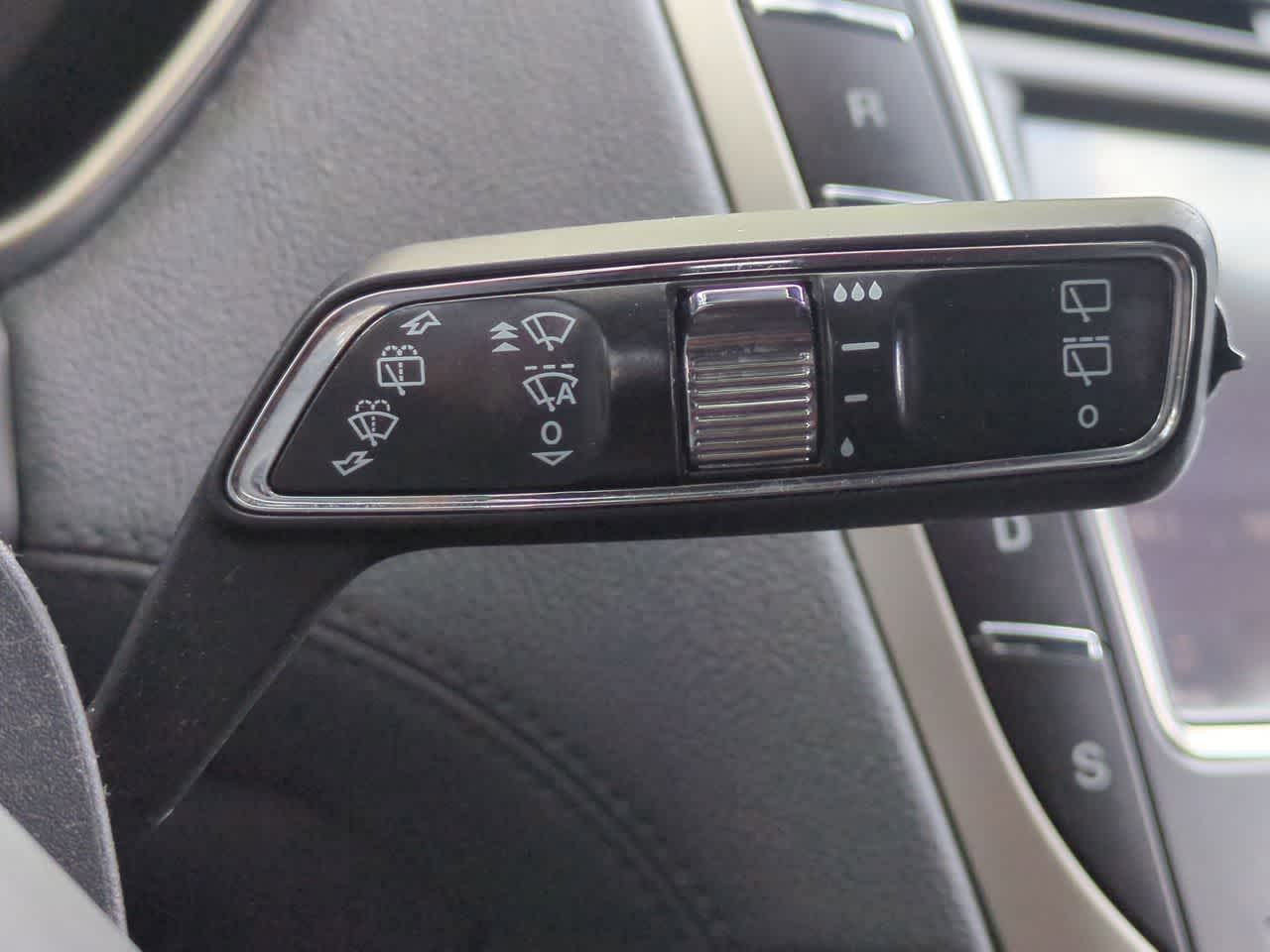 Thumbnail: 2020 Lincoln Nautilus - 27