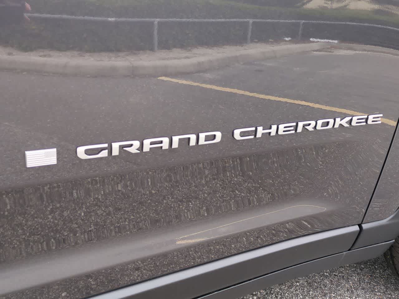 Thumbnail: 2025 Jeep Grand Cherokee - 13