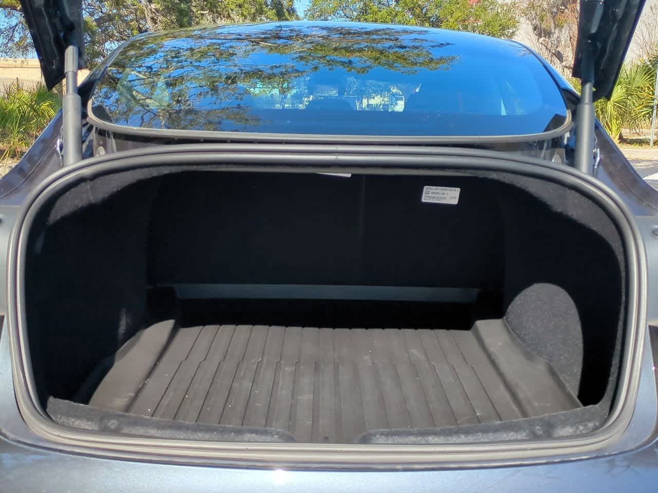 Thumbnail: 2025 Tesla Model 3 - 34