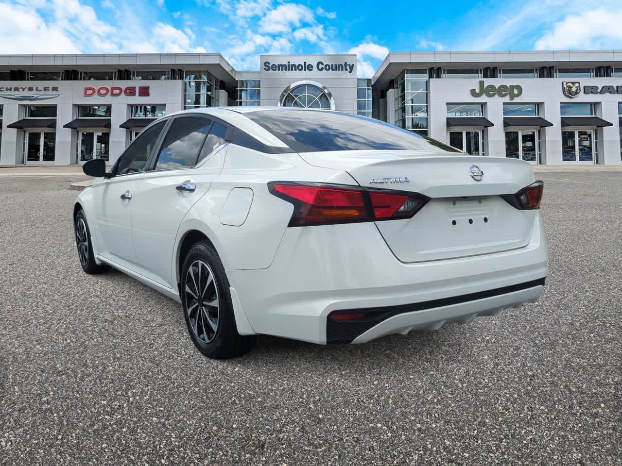 Thumbnail: 2021 Nissan Altima - 6