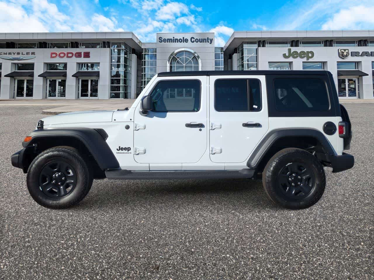 Thumbnail: 2026 Jeep Wrangler - 5