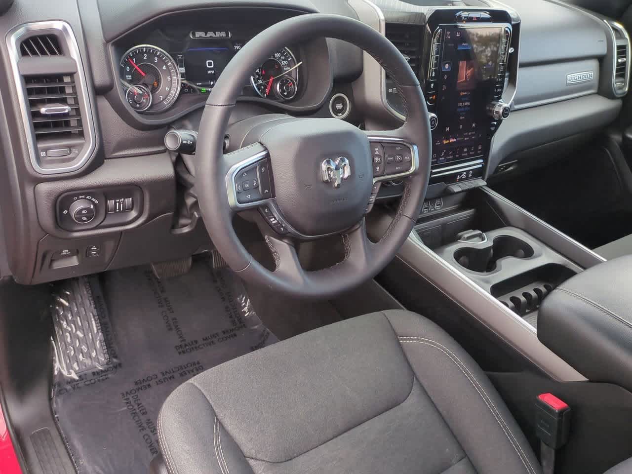 Thumbnail: 2025 RAM 1500 - 10