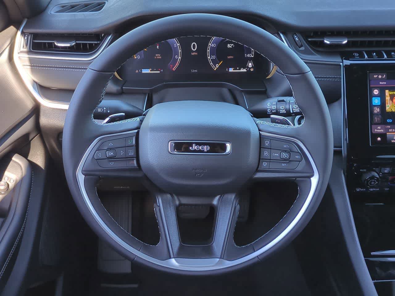 Thumbnail: 2025 Jeep Grand Cherokee L - 23