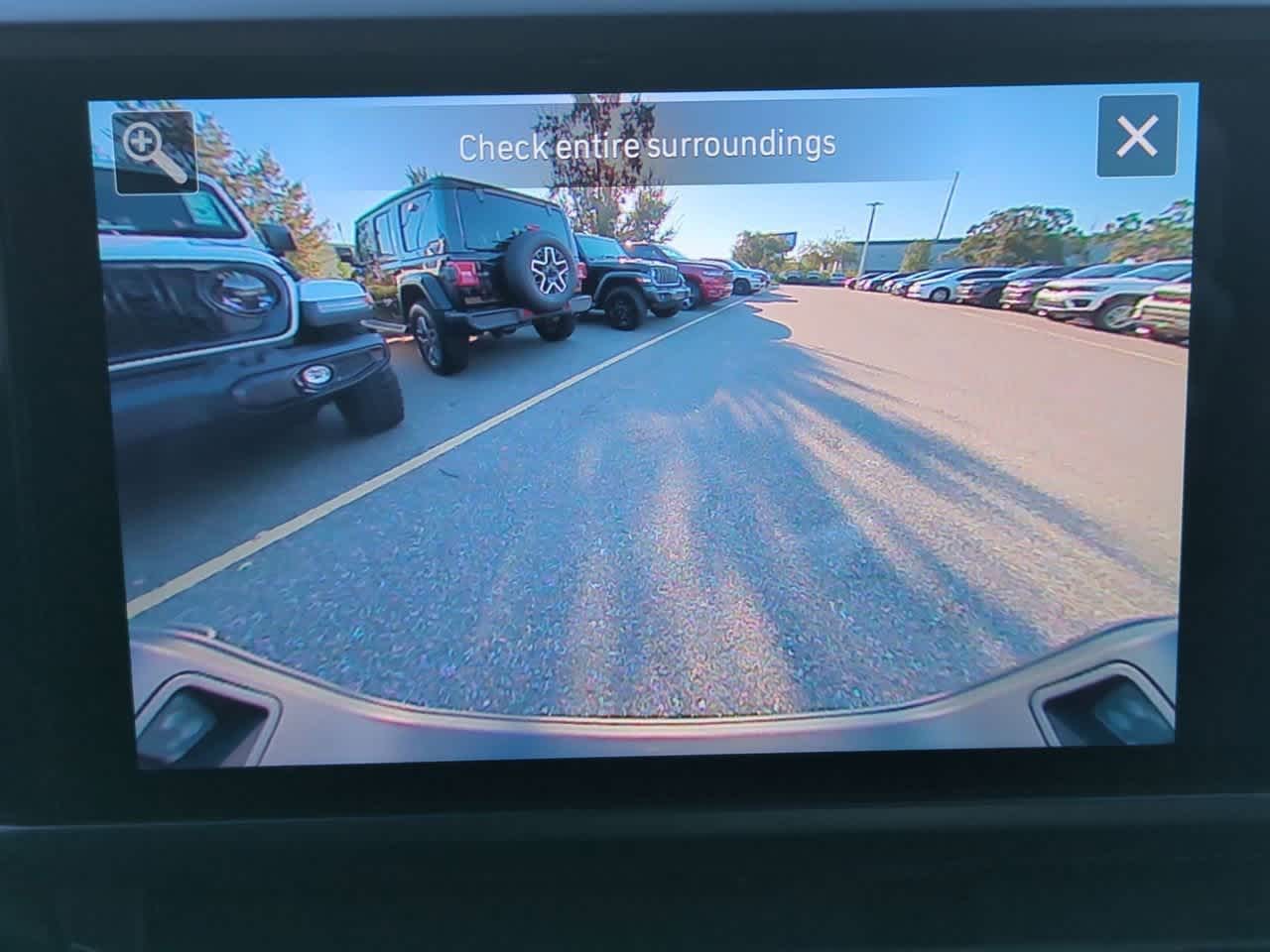 Thumbnail: 2025 Jeep Gladiator - 30