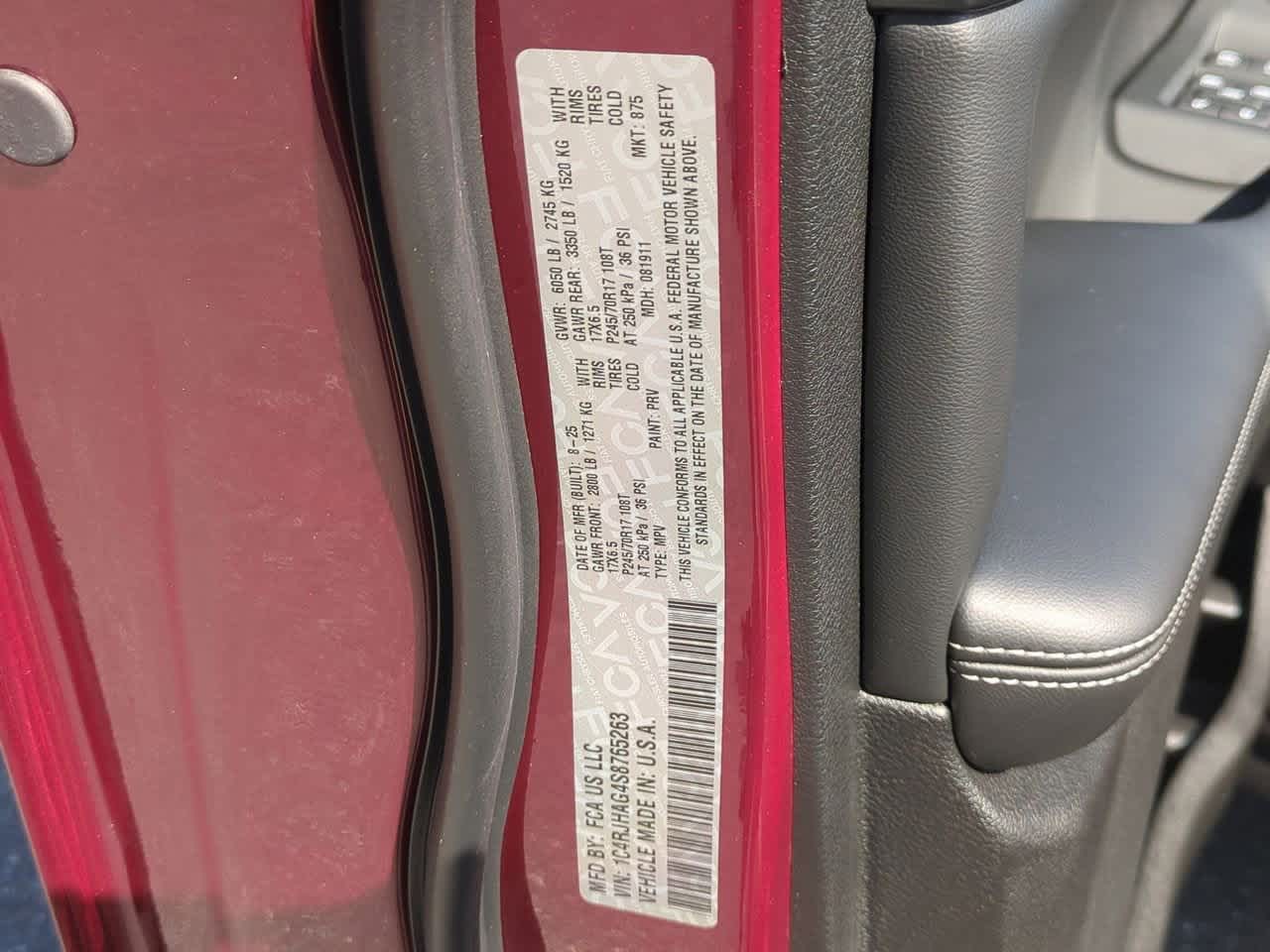 Thumbnail: 2025 Jeep Grand Cherokee - 36