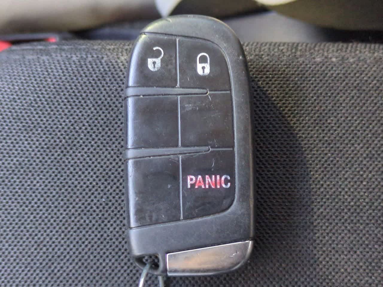 Thumbnail: 2021 Jeep Renegade - 36