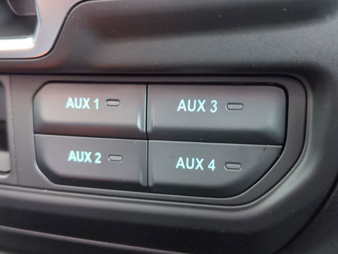 Thumbnail: 2026 Jeep Gladiator - 18