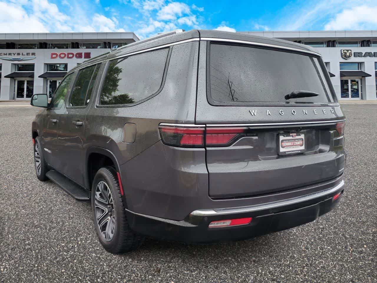 Thumbnail: 2024 Jeep Wagoneer - 6