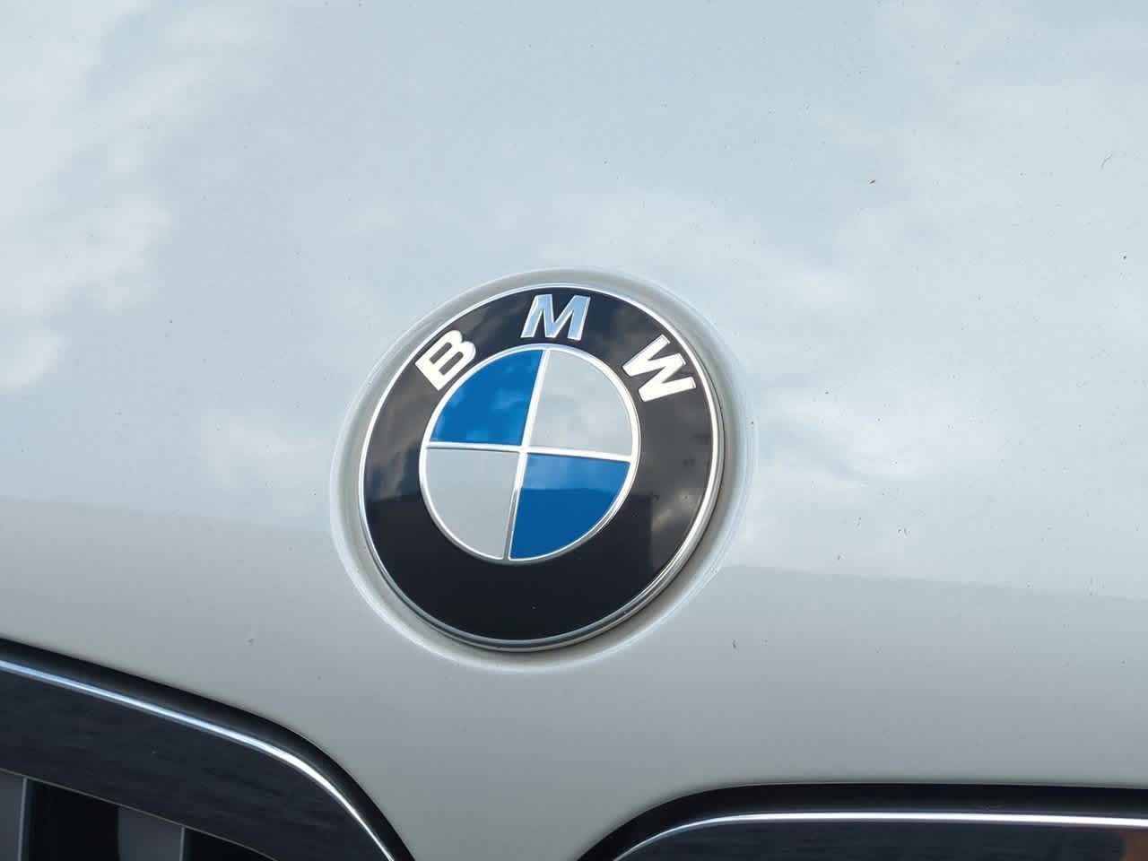 2022 BMW X7 xDrive40i 12