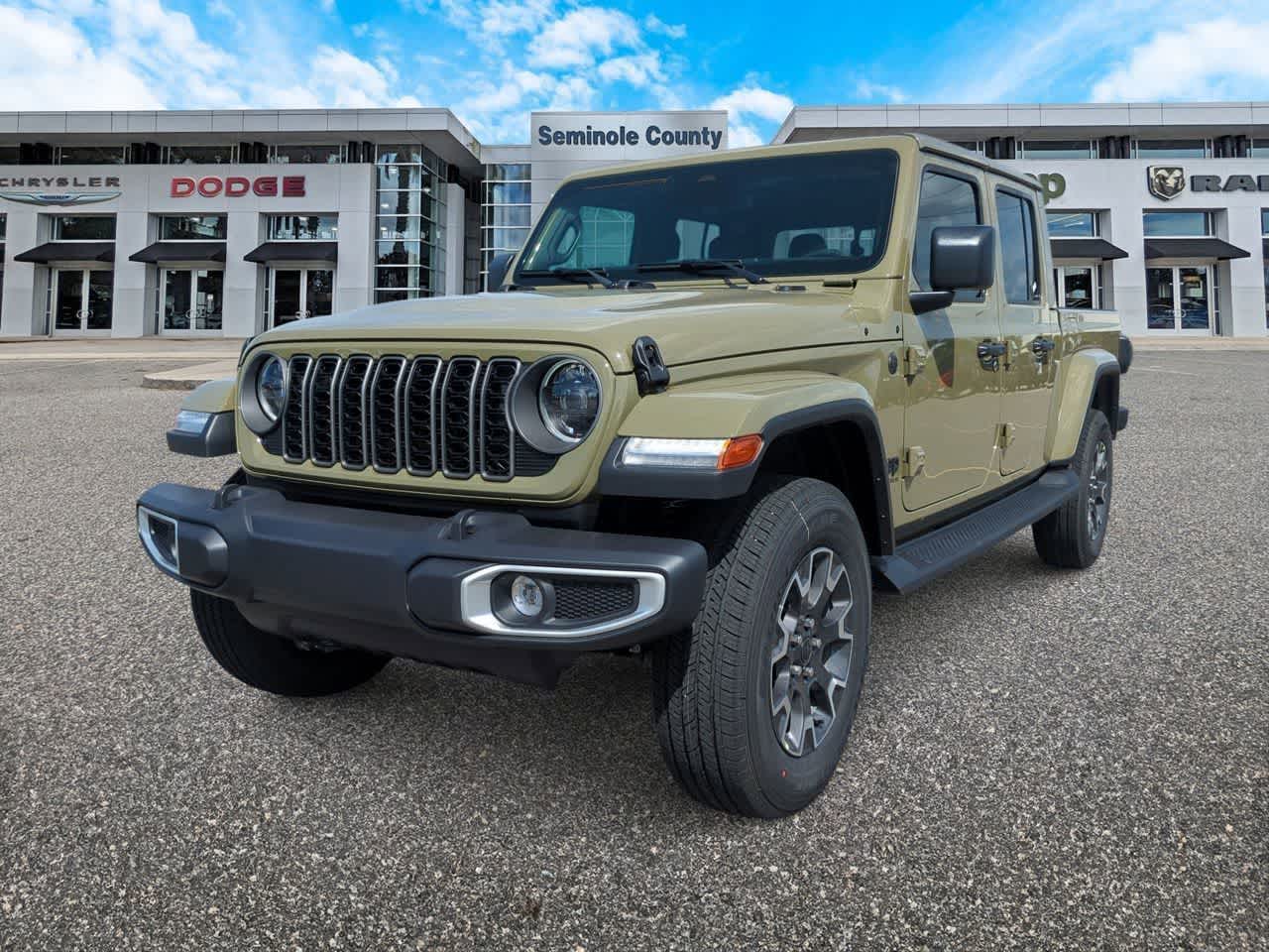 Thumbnail: 2026 Jeep Gladiator - 4