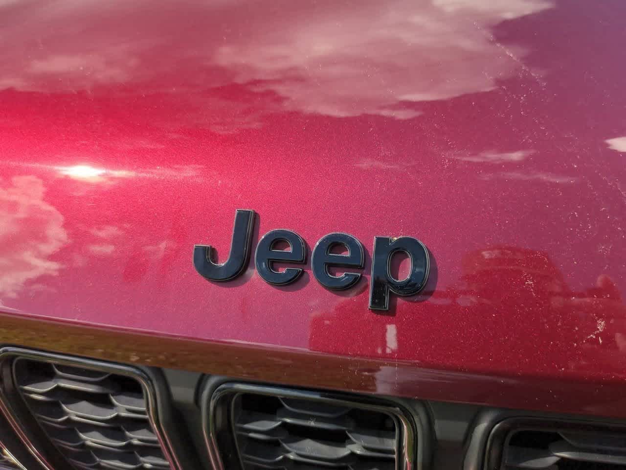 Thumbnail: 2024 Jeep Grand Cherokee - 12