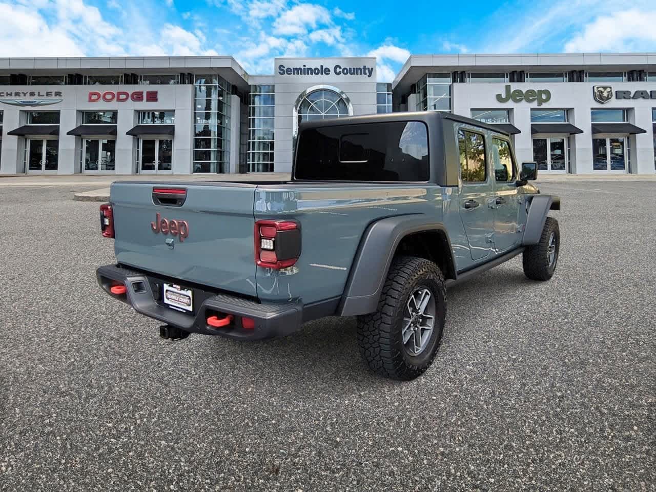 Thumbnail: 2024 Jeep Gladiator - 8