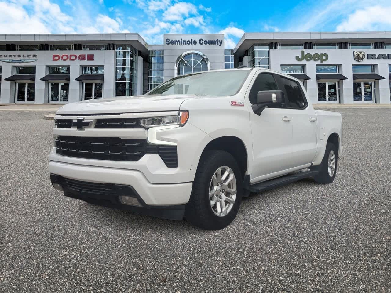 Thumbnail: 2022 Chevrolet Silverado 1500 - 4