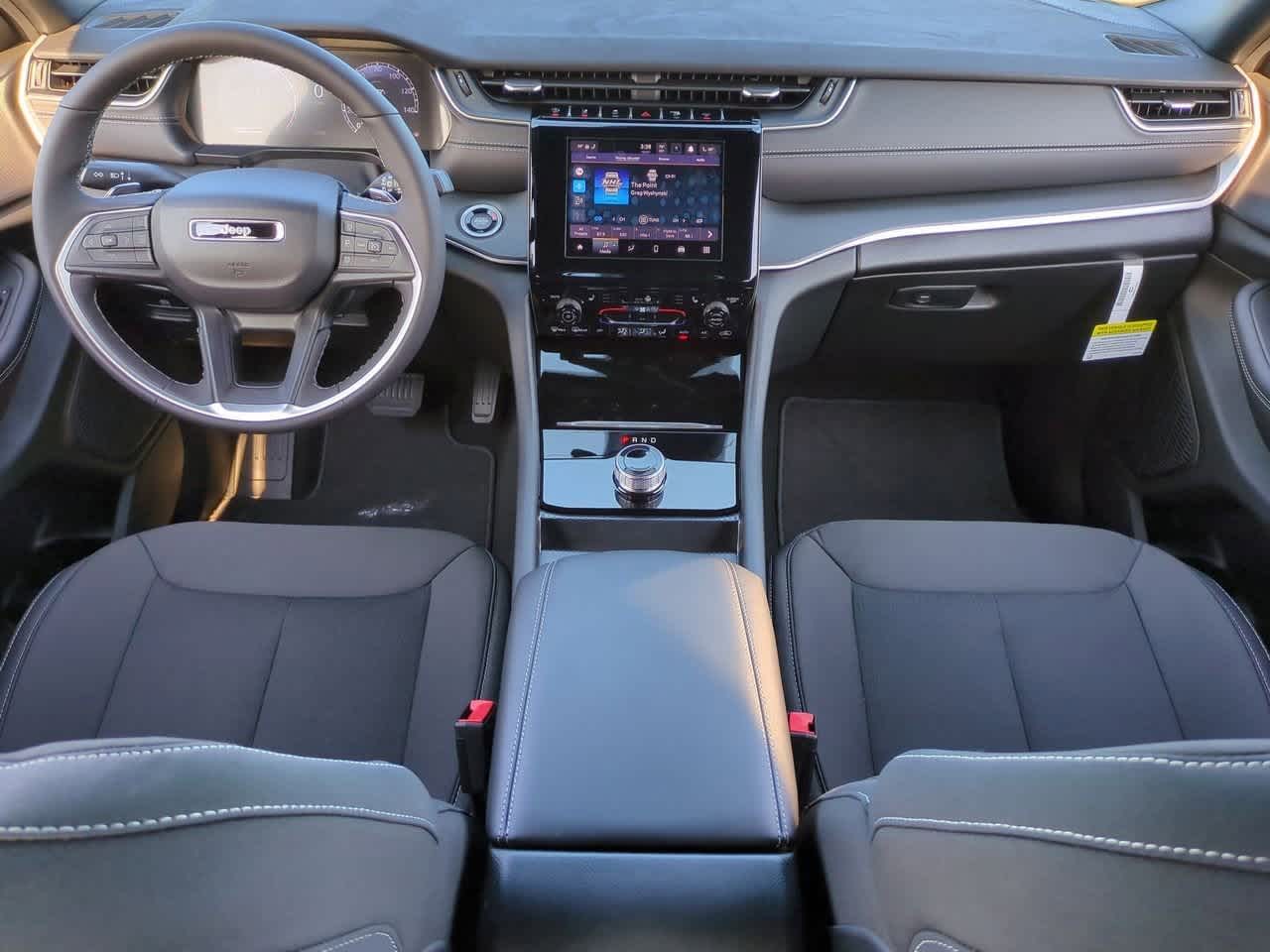 Thumbnail: 2025 Jeep Grand Cherokee L - 16