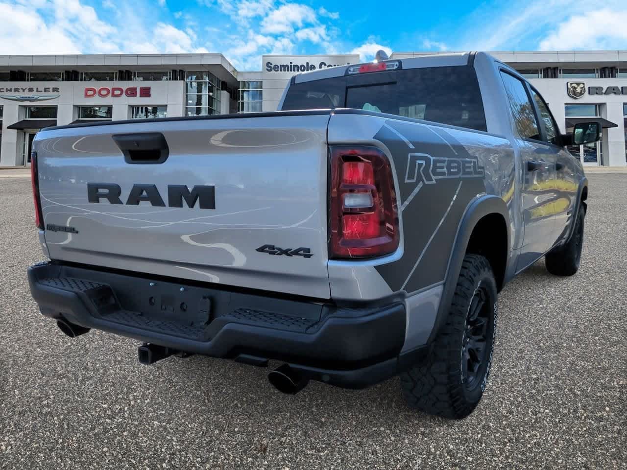 Thumbnail: 2025 RAM 1500 - 8