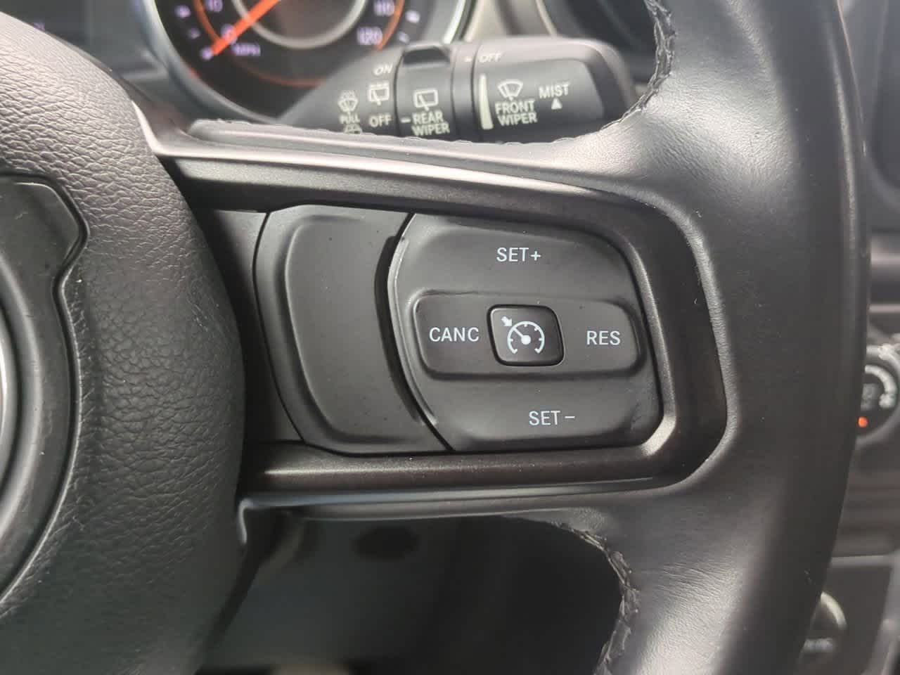 Thumbnail: 2018 Jeep Wrangler - 25