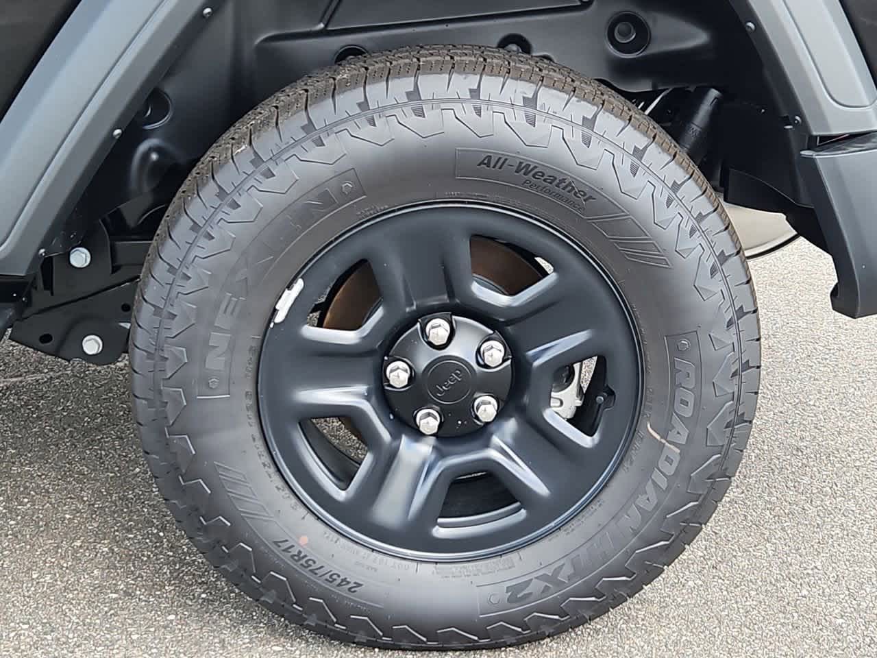 Thumbnail: 2025 Jeep Wrangler - 14