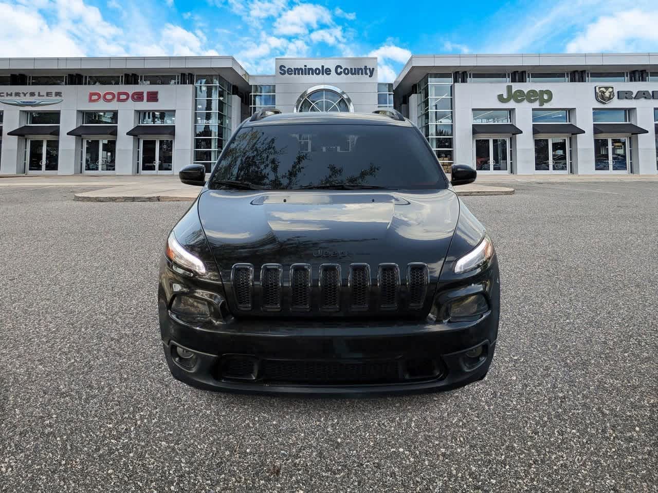 Thumbnail: 2018 Jeep Cherokee - 3