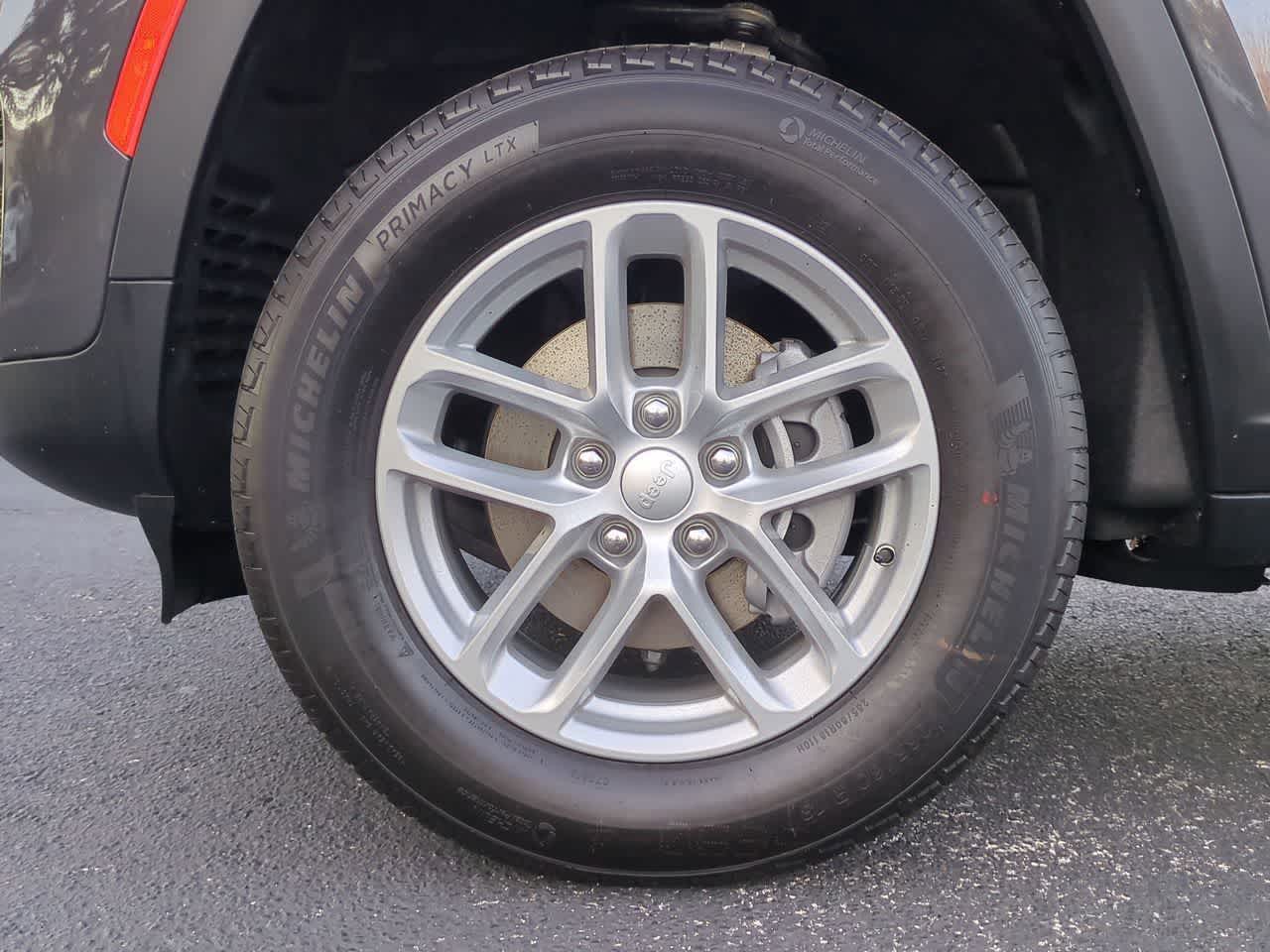 Thumbnail: 2025 Jeep Grand Cherokee - 14