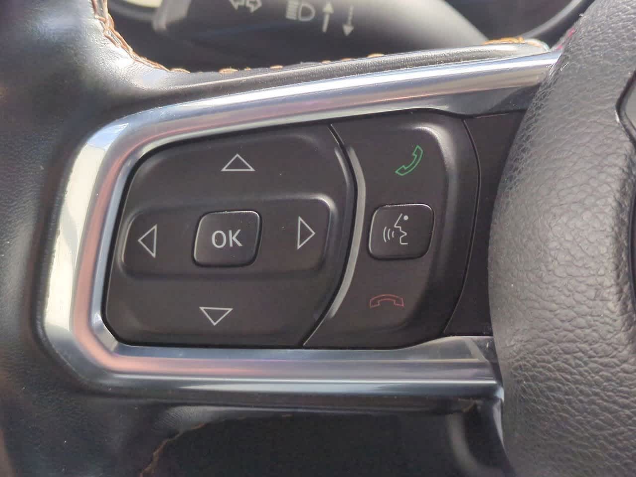 Thumbnail: 2021 Jeep Gladiator - 24