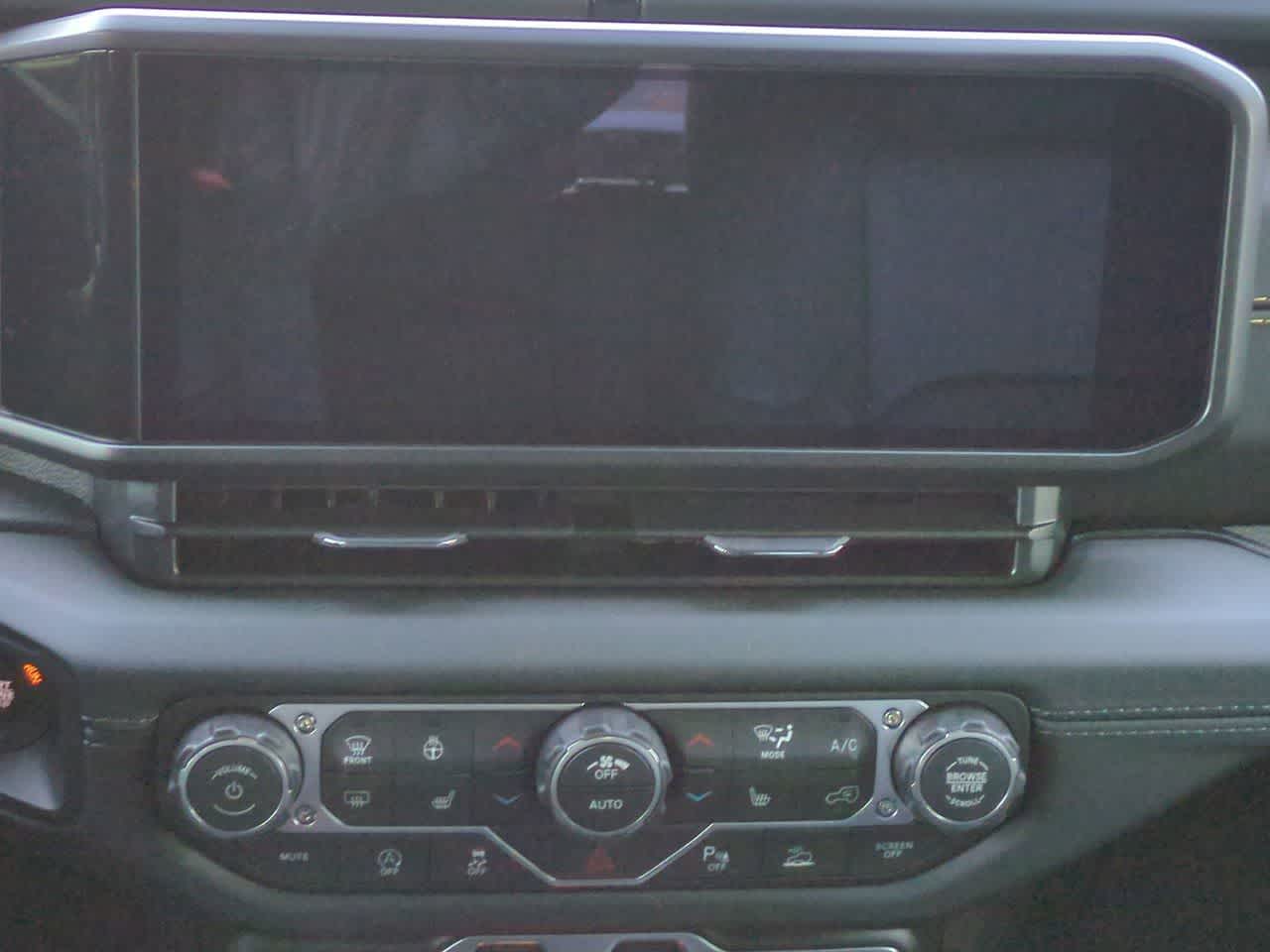 Thumbnail: 2026 Jeep Wrangler - 27