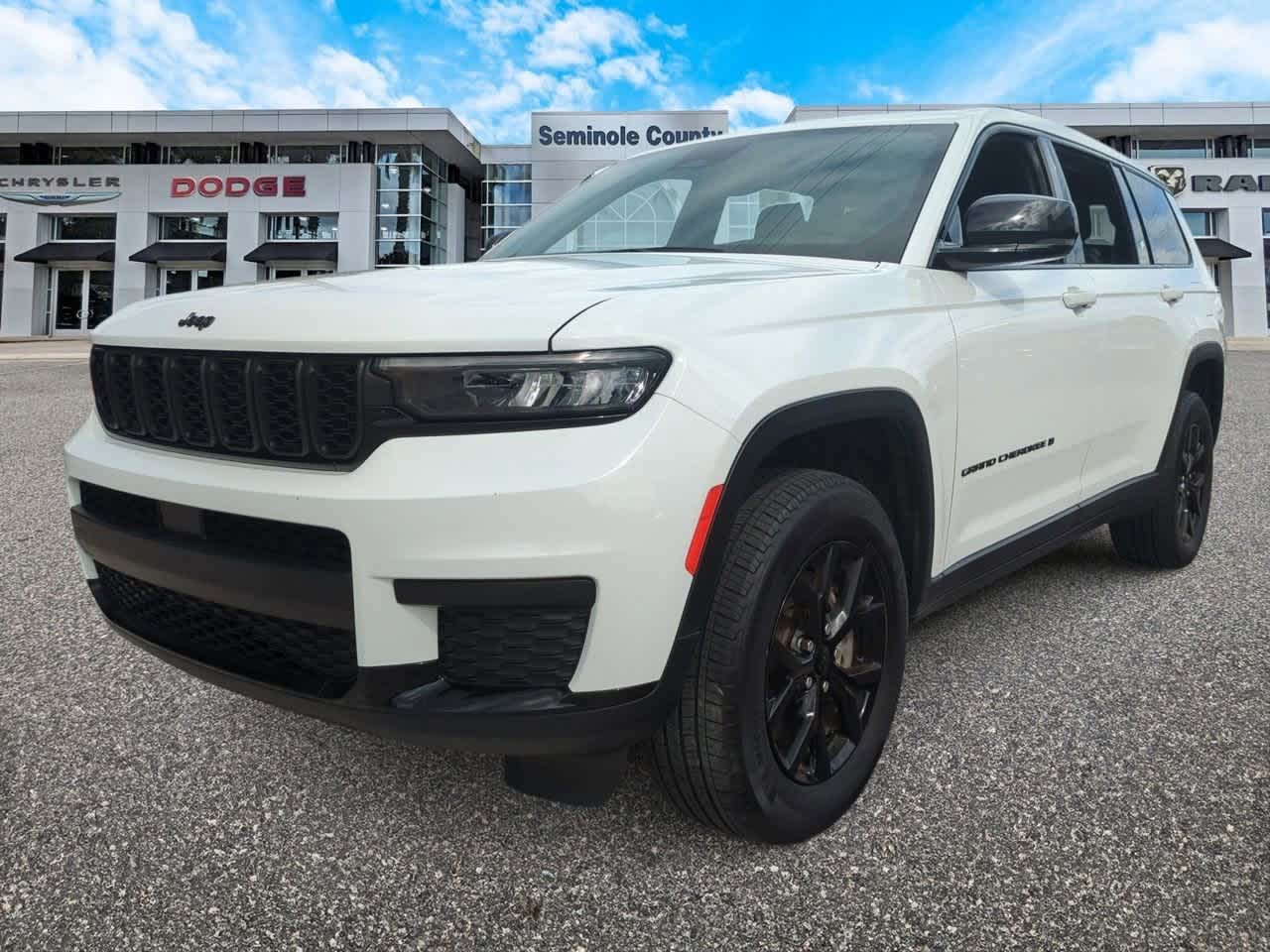 Thumbnail: 2024 Jeep Grand Cherokee L - 4