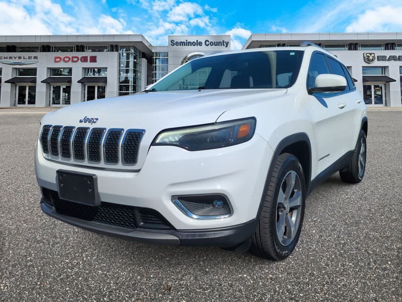 Thumbnail: 2019 Jeep Cherokee - 4