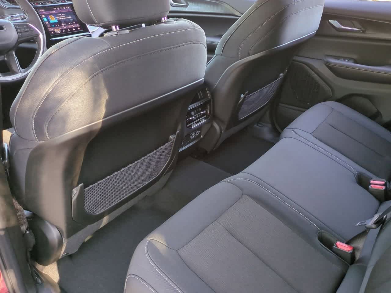 Thumbnail: 2025 Jeep Grand Cherokee - 19