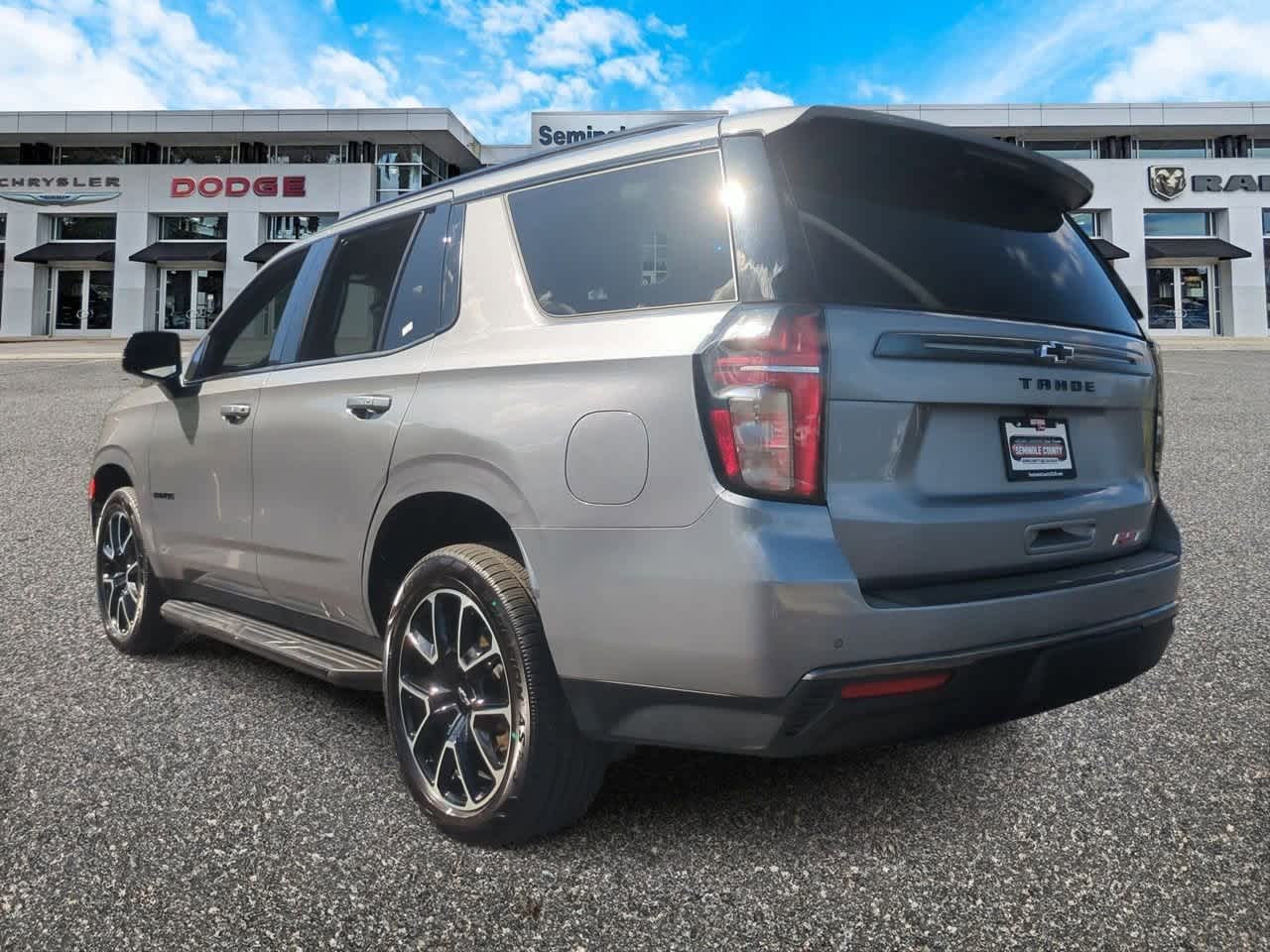 Thumbnail: 2022 Chevrolet Tahoe - 6