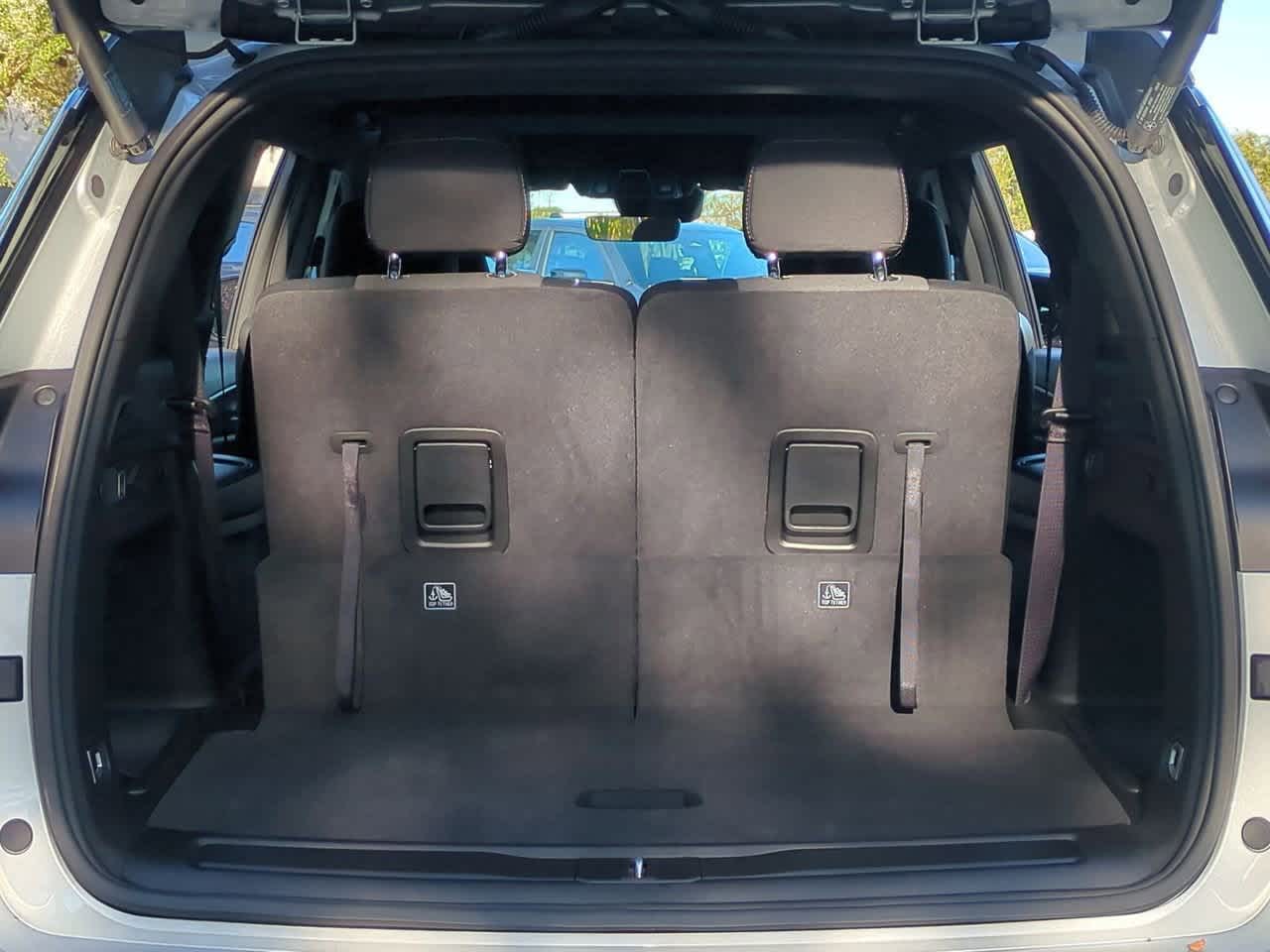 Thumbnail: 2025 Jeep Grand Cherokee L - 35