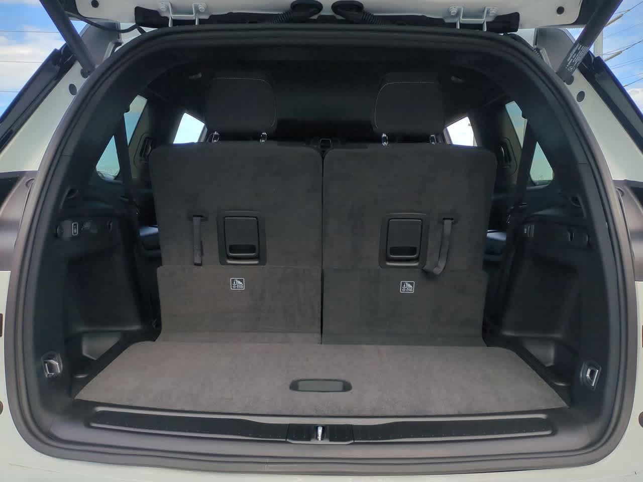 Thumbnail: 2025 Jeep Grand Cherokee L - 34