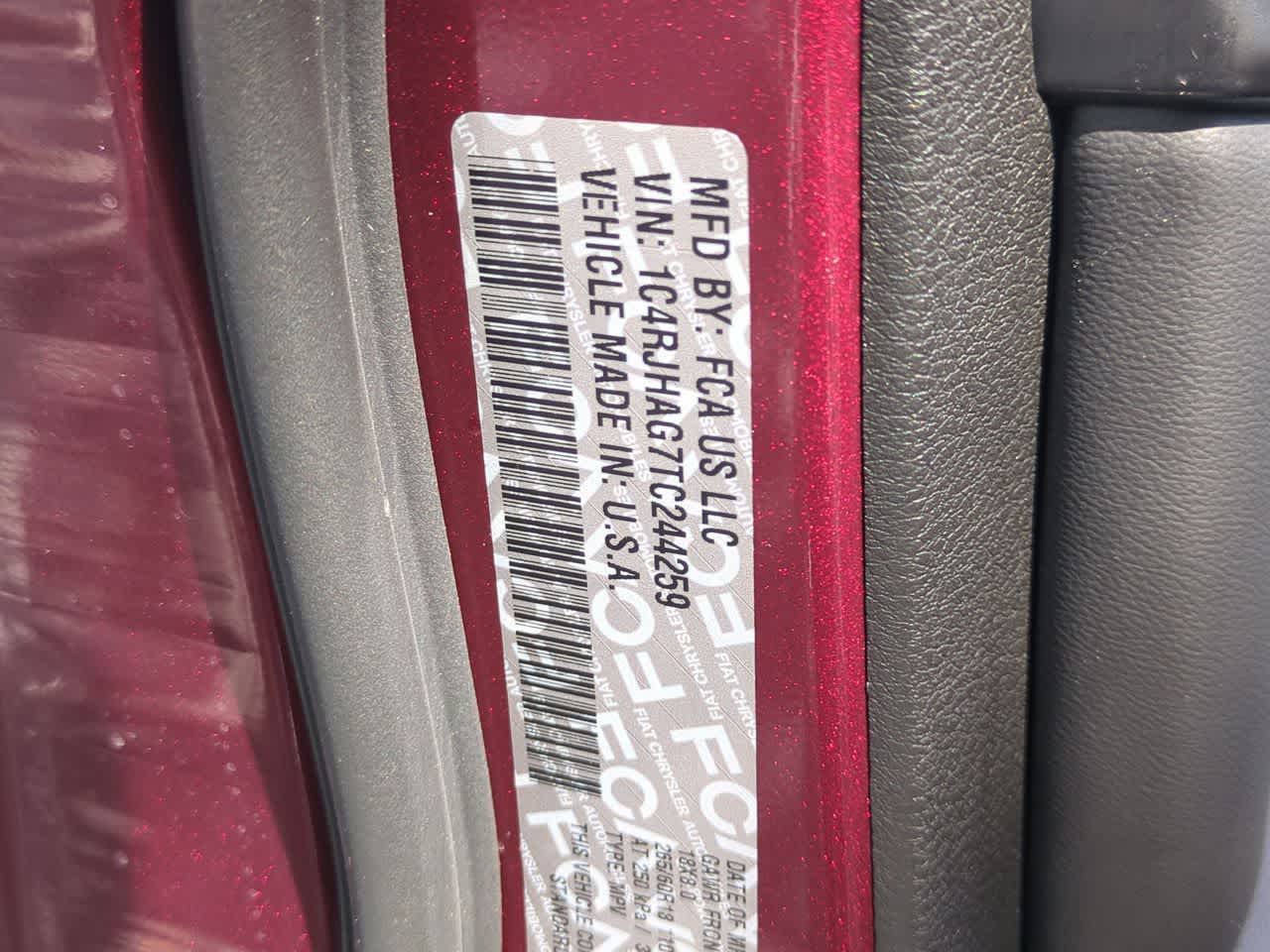 Thumbnail: 2026 Jeep Grand Cherokee - 37