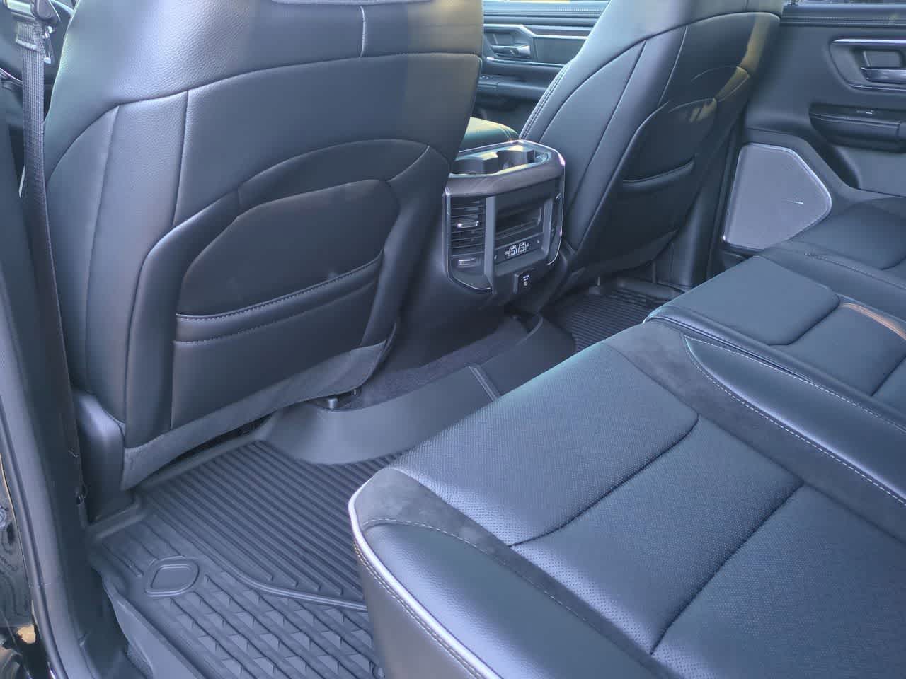 Thumbnail: 2026 RAM 1500 - 18