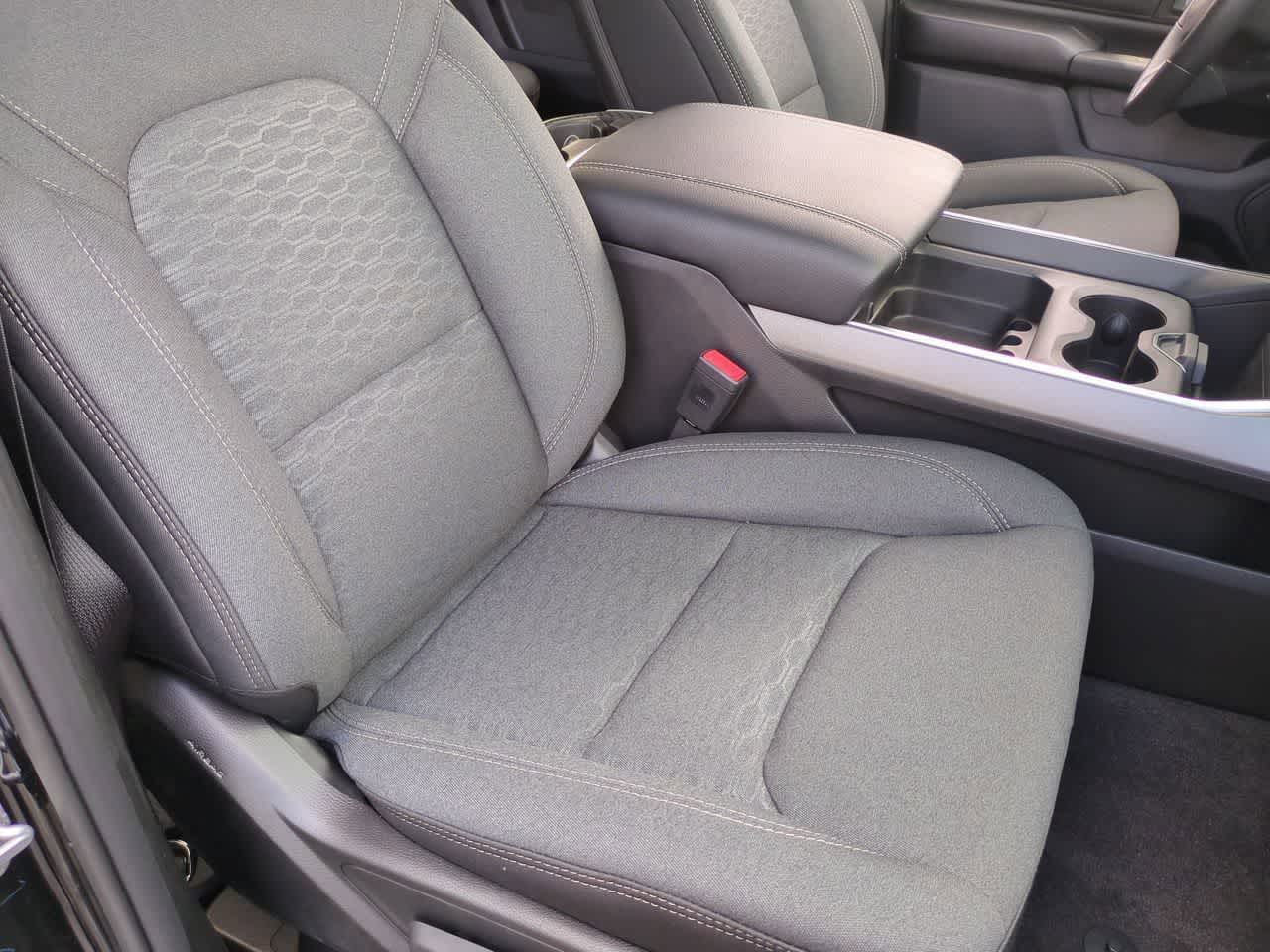 Thumbnail: 2026 RAM 1500 - 21