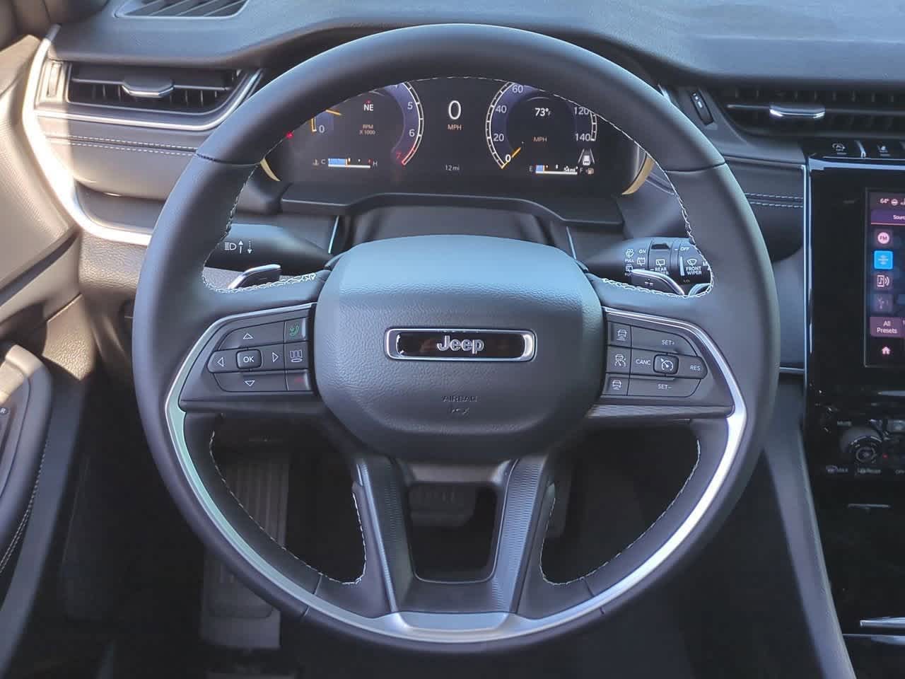 Thumbnail: 2025 Jeep Grand Cherokee - 23