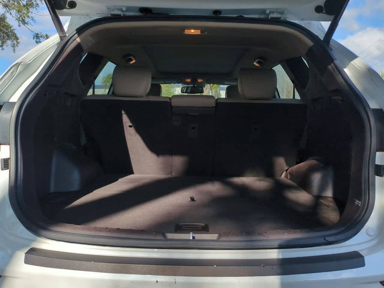 Thumbnail: 2017 Hyundai Santa Fe - 35