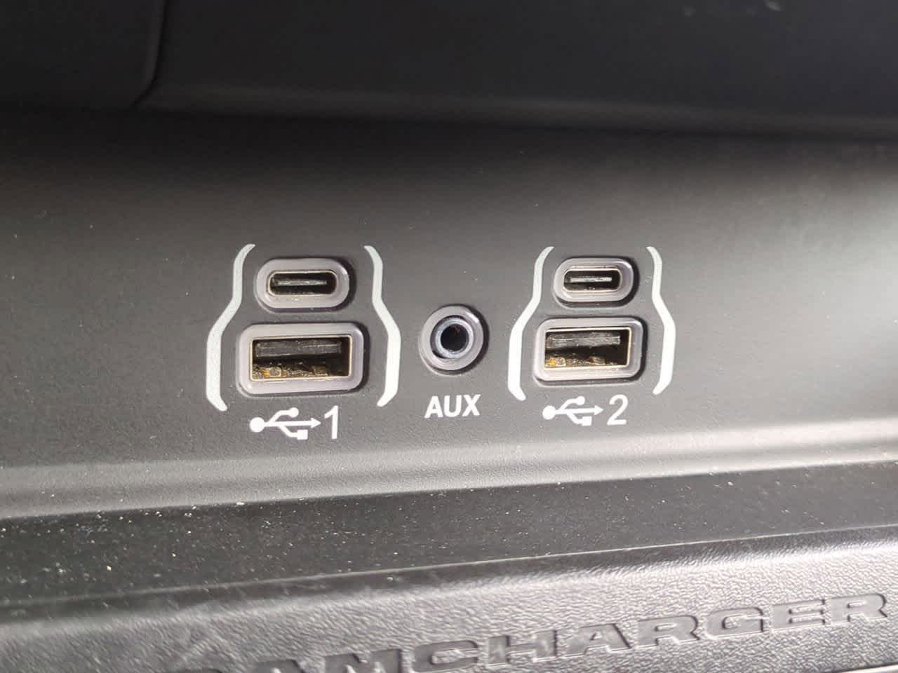 Thumbnail: 2025 RAM 1500 - 32