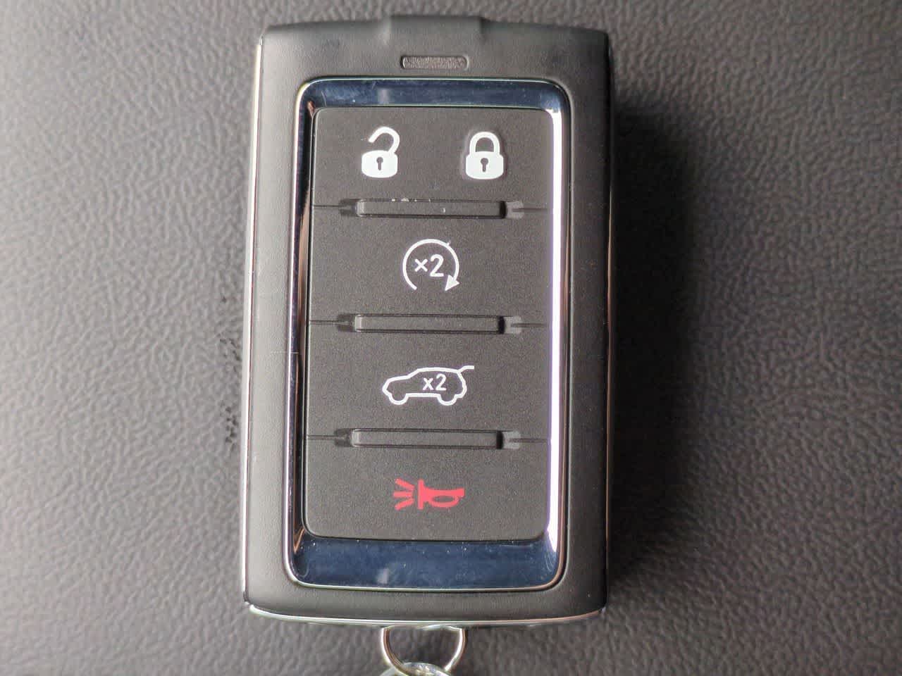 Thumbnail: 2026 Jeep Grand Cherokee - 37