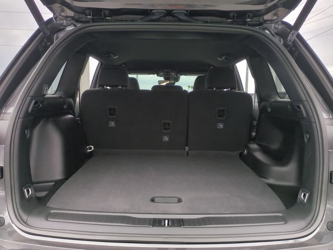 Thumbnail: 2025 Jeep Grand Cherokee - 34