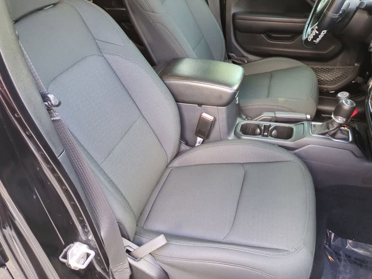 Thumbnail: 2021 Jeep Wrangler - 22