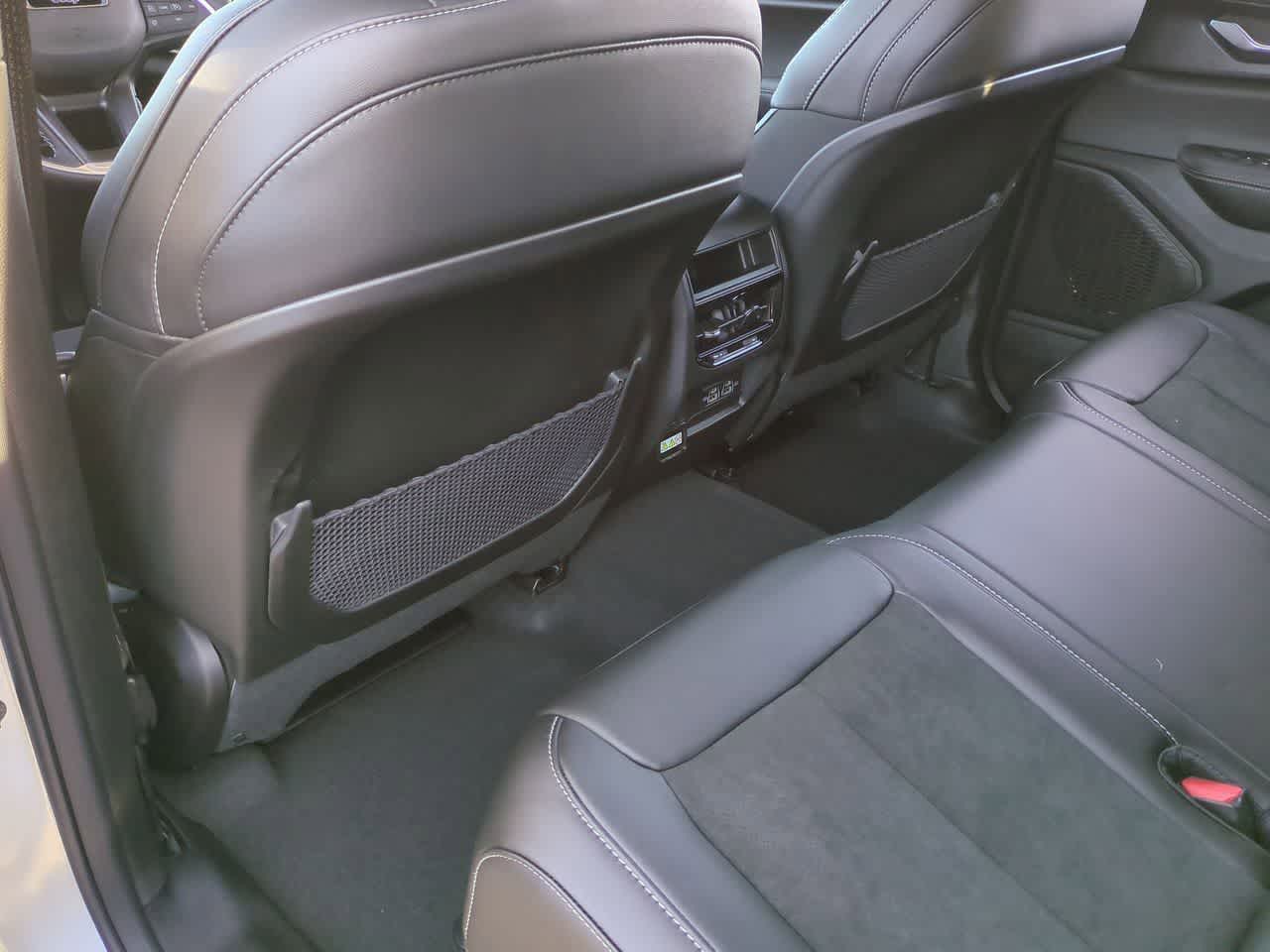 Thumbnail: 2025 Jeep Grand Cherokee - 19