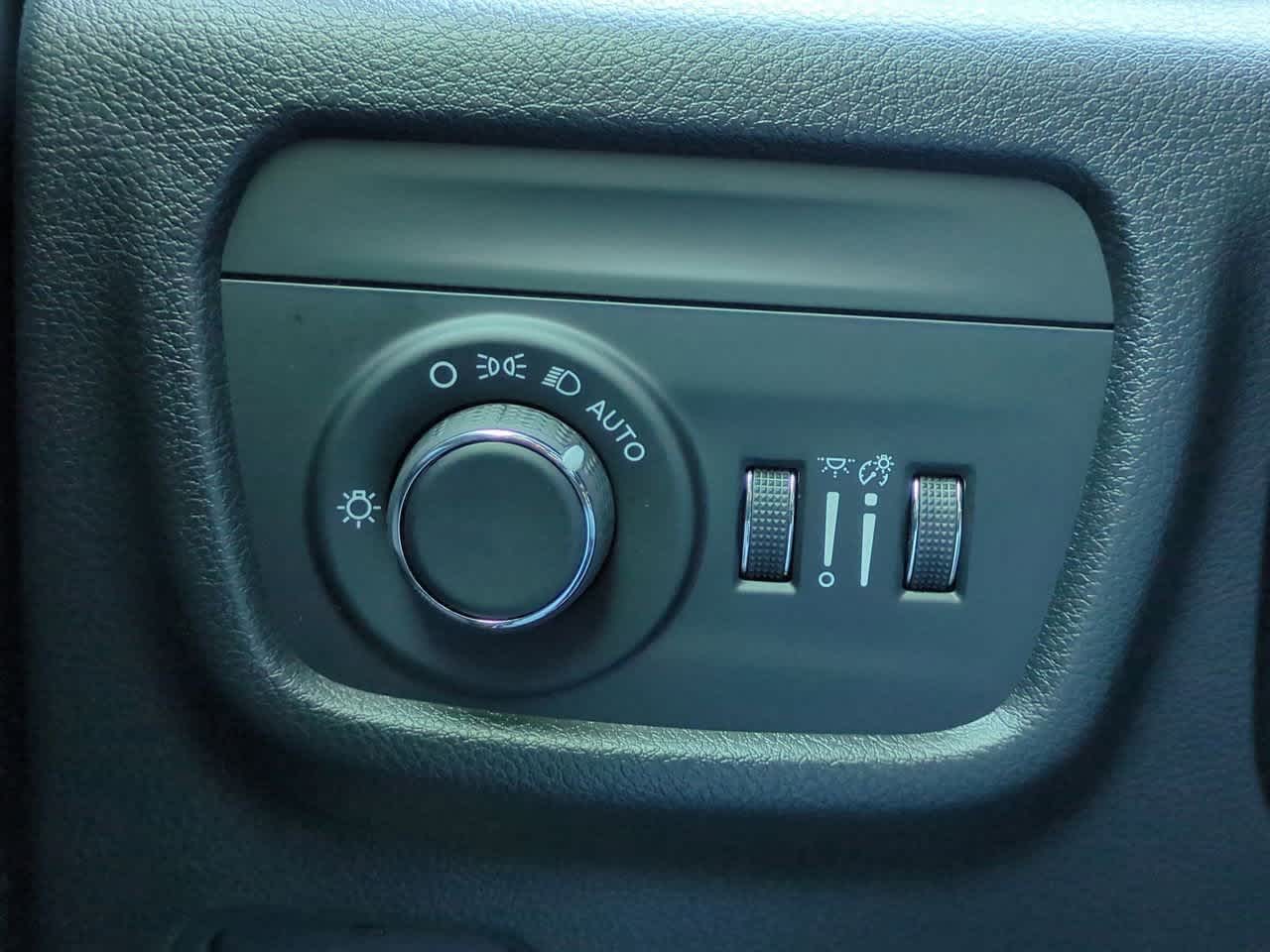 Thumbnail: 2025 Jeep Grand Cherokee - 18