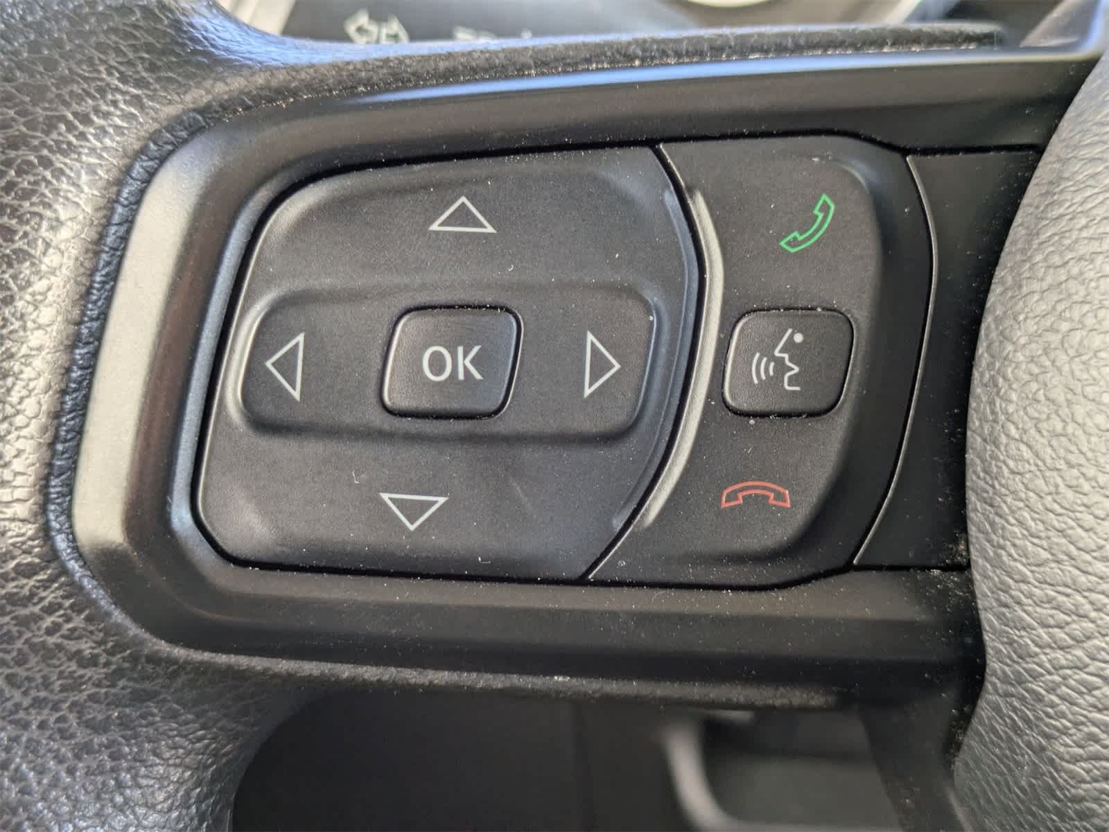 Thumbnail: 2022 Jeep Wrangler - 8