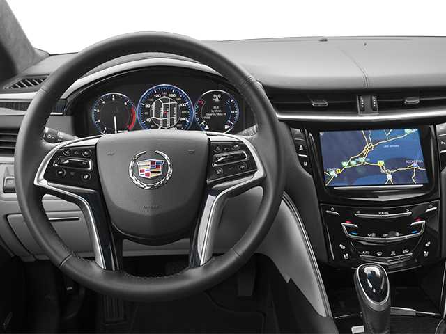 Thumbnail: 2013 Cadillac XTS - 4