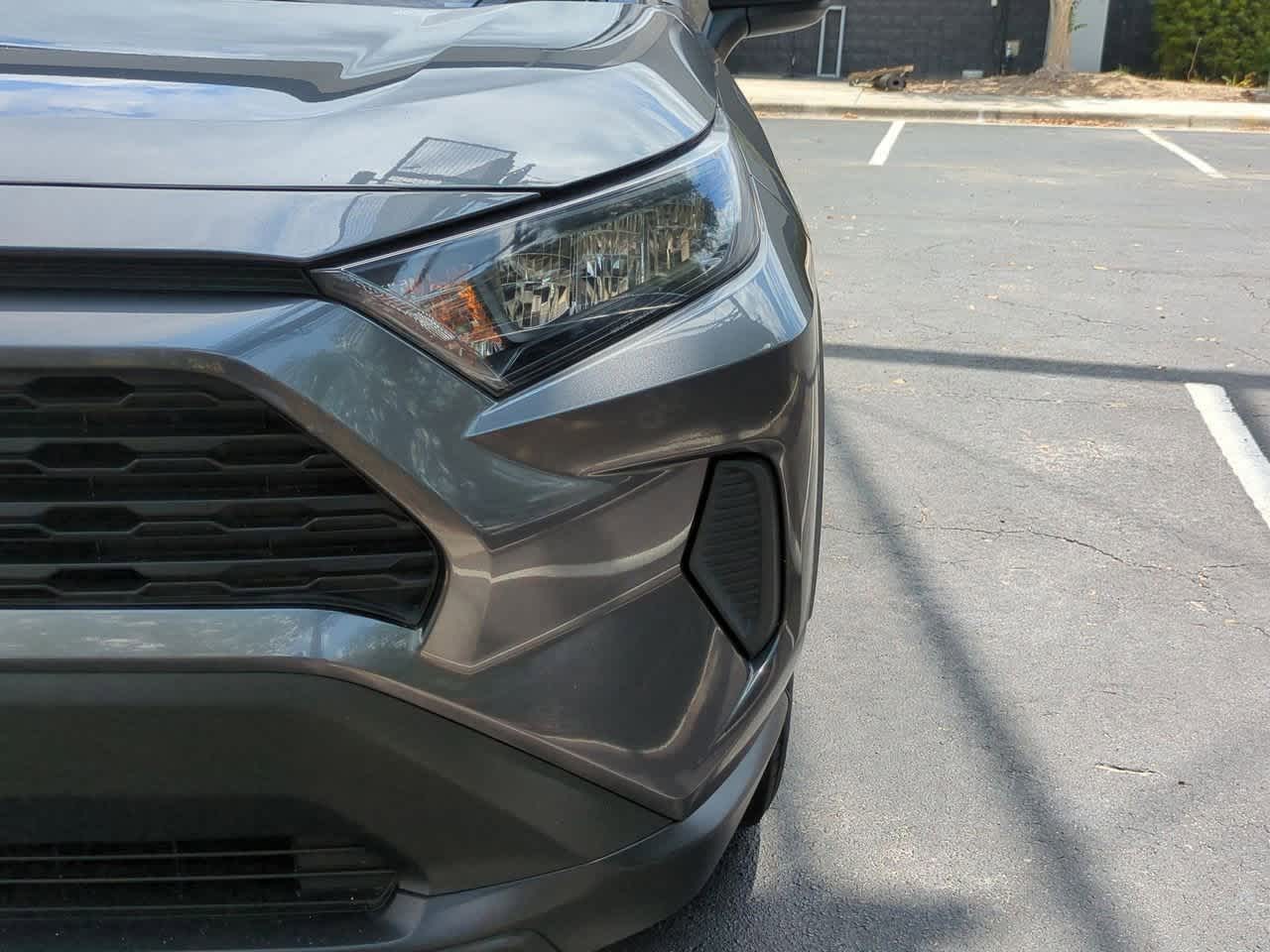 Thumbnail: 2021 Toyota RAV4 - 11