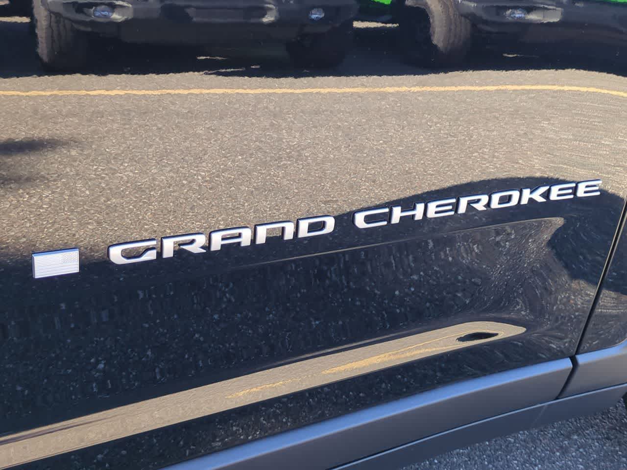 Thumbnail: 2025 Jeep Grand Cherokee - 13