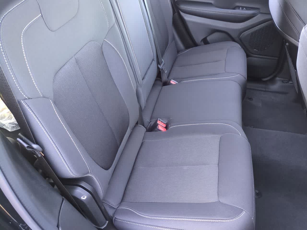 Thumbnail: 2025 Jeep Grand Cherokee - 22