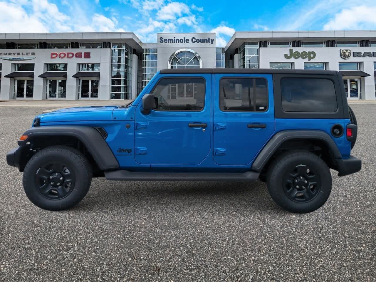 Thumbnail: 2025 Jeep Wrangler - 5