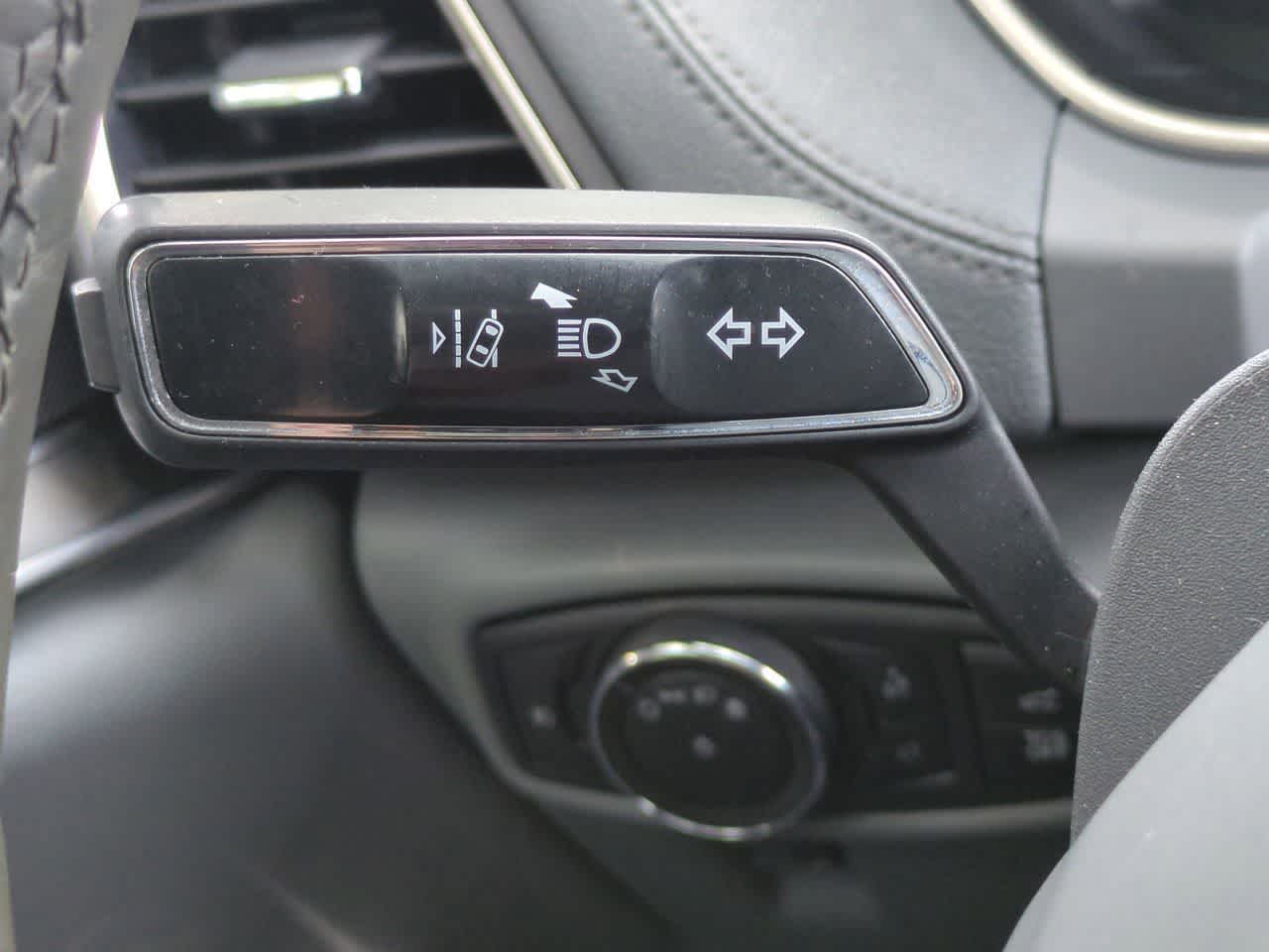 Thumbnail: 2020 Lincoln Nautilus - 28