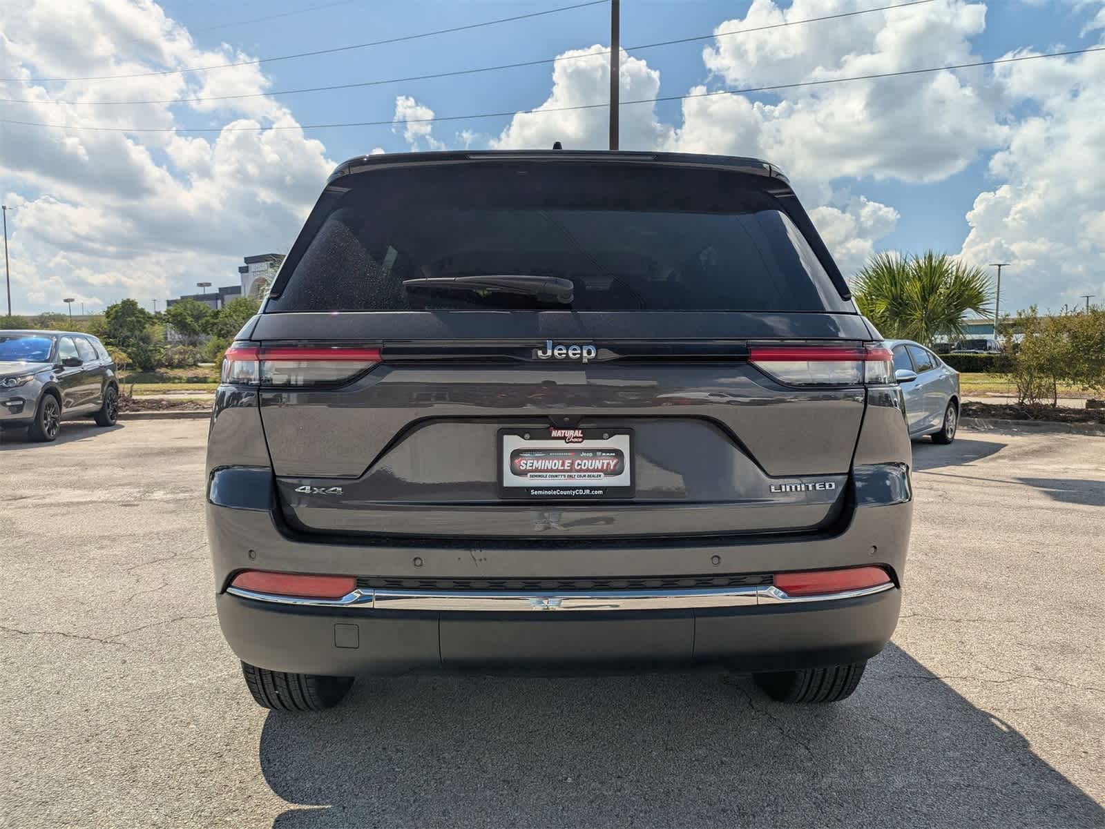 Thumbnail: 2022 Jeep Grand Cherokee - 5